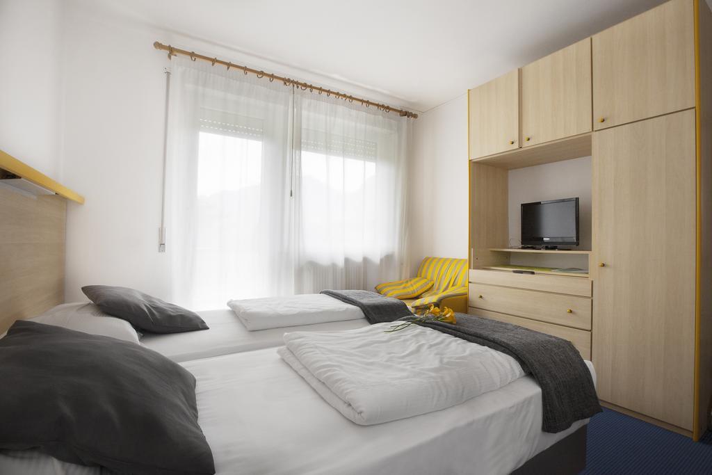 Park Hotel Eden Torbole Sul Garda Exterior foto